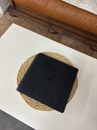 Consola PlayStation 4 (PS4) Negra