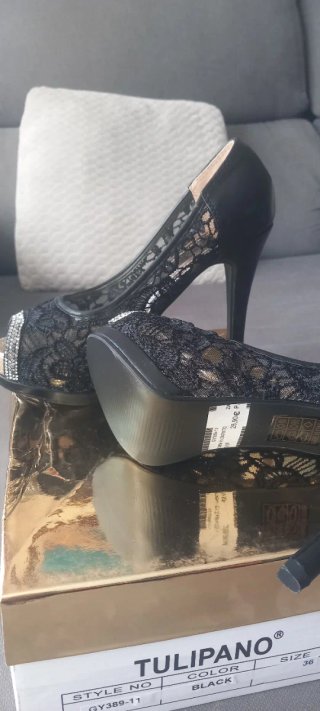 Zapatos de Tacón Tulipano Negros Talla 36