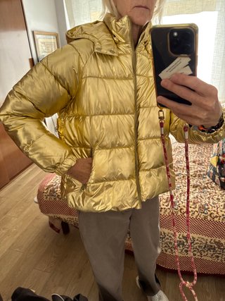 Anorak Stella McCartney Dorado de la linea kids