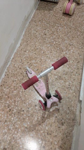 Patinete Infantil Rosa Hello Kitty