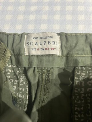 Bermudas Scalpers Verde Oliva
