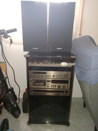 Equipo de Sonido Technics con Mueble