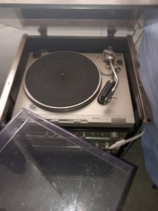 Equipo de Sonido Technics con Mueble