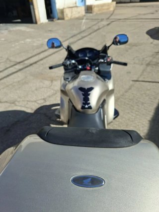Honda Touring Moto Dorado/Plateado