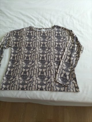 Jersey Finito Stradivarius Talla L