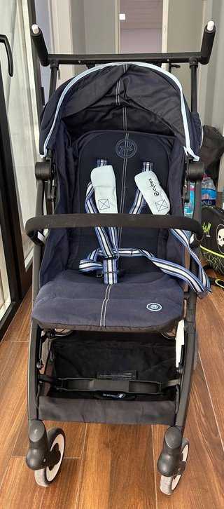 Silla de paseo Cybex plegable azul marino