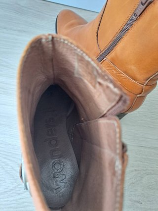 Botines de piel Wonders marrones