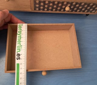 Cajoneras de madera con 3 cajones c/u