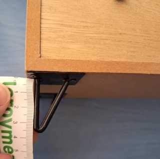 Cajoneras de madera con 3 cajones c/u