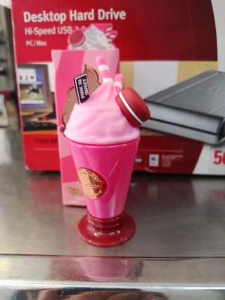 Perfume Nuevo Rosa y Rojo de Francia