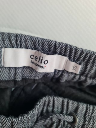 Lote de 3 pantalones de hombre