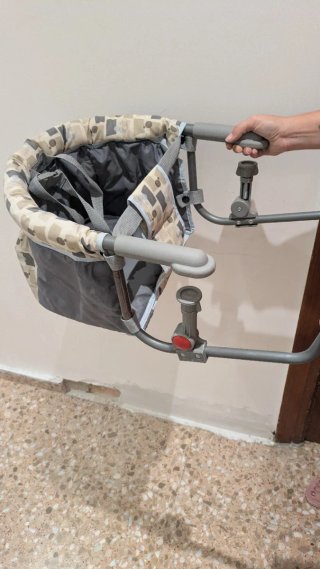 Trona de mesa portátil