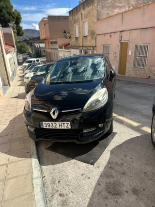 Renault Grand Scenic 2013