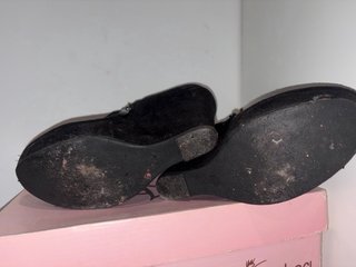 Botines Isaberi Tacón Cuña Negro