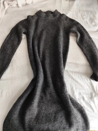 Vestido largo de punto gris
