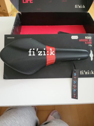 Sillín Fi'zi:k Arione K:ium Nuevo