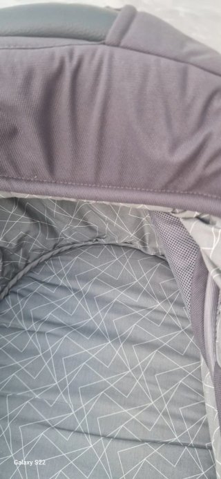 Carro de bebé 2 piezas.falta el bolso de abajo
