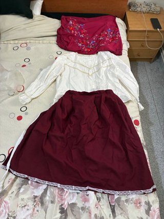 Traje Baturra Rojo y Blanco