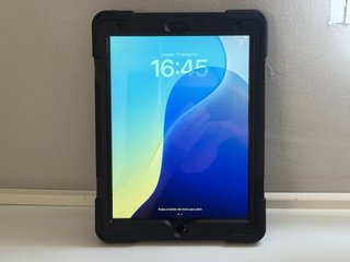 iPad 9ª Generación 64GB WiFi + Cellular