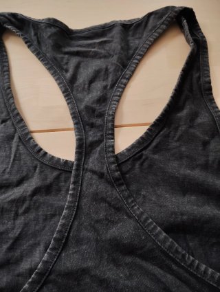 Camiseta Gymshark sin mangas gris Talla M
