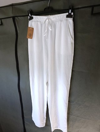 Pantalones fluidos. Nuevos sin estrenar y con etiq