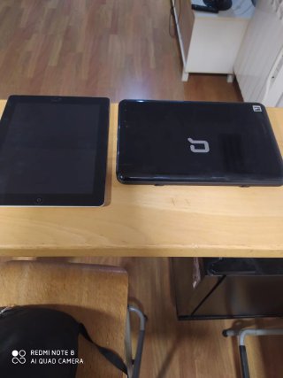 Tablet Apple y Portátil Compaq