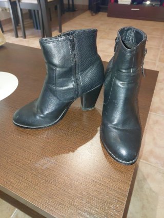 Botines negros de mujer TINO GONZÁLEZ T:39