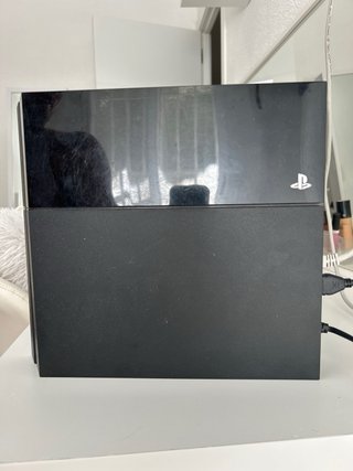 Consola PlayStation 4 (PS4) Negra