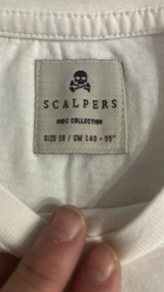 Camiseta Blanca Scalpers