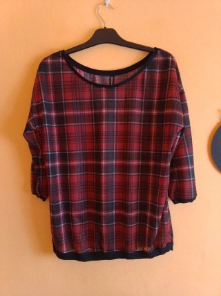 Blusa Stradivarius cuadros Talla S/M