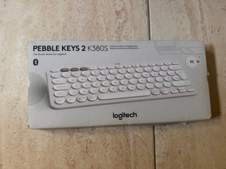 Teclado Logitech Pebble Keys 2 K380S