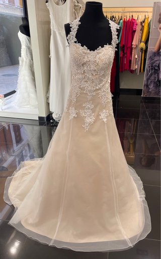 Vestido de Novia/Festera Beige y Blanco