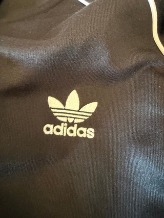 Chaqueta adidas Negra