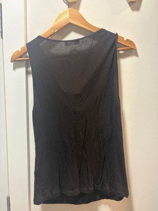 Top Massimo Dutti marrón escote drapeado