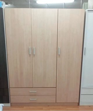Armadi bianchi e beige | 2, 3 e 4 ante.