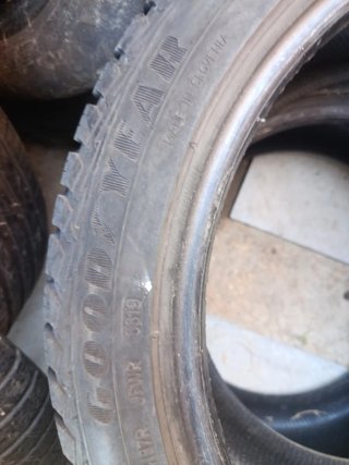 Neumático Goodyear