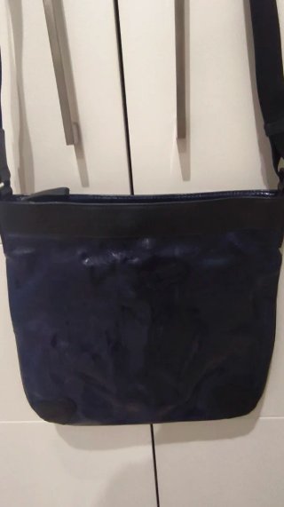 Bolso Tous Negro y Azul Amplio