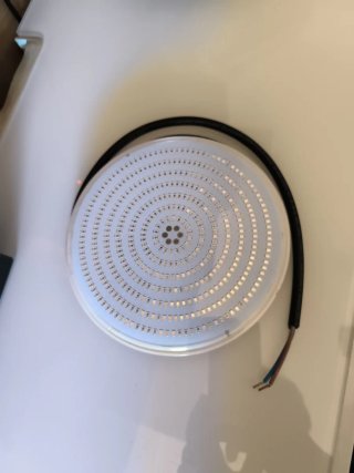 Foco LED para piscina