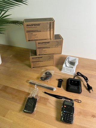 3 Walkie Talkie Baofeng UV-5R Dual Band