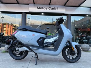 NIU MQI GT L3 Kwh Estándar Gris