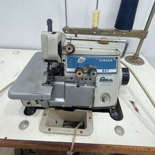 Máquina de Coser Industrial Rimoldi