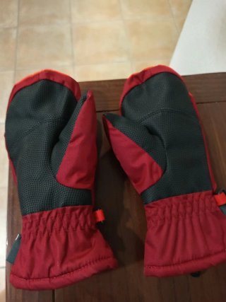 Chaqueta, pantalones nieve niño 6 o 7 años.