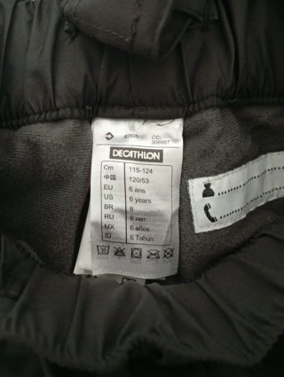 Chaqueta, pantalones nieve niño 6 o 7 años.