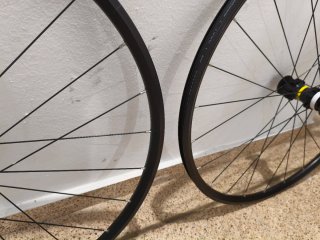 Ruedas Mavic Aksium