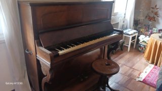 Piano Antiguo J.B. Franz (1920)