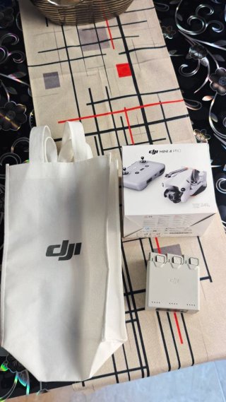 DJI Mini 4 Pro Drone