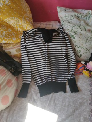 Jersey de rayas blanco y negro