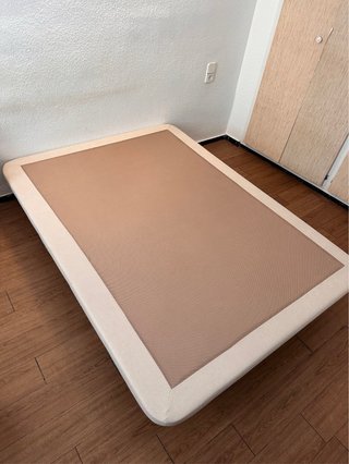 Base tapizada 140x190 cm
