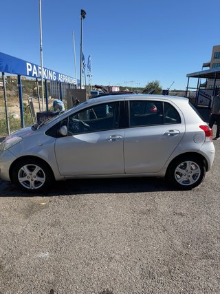 Toyota Yaris 2009 AUTOMATICO