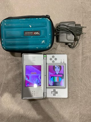 Nintendo DS Lite Argento con Accessori